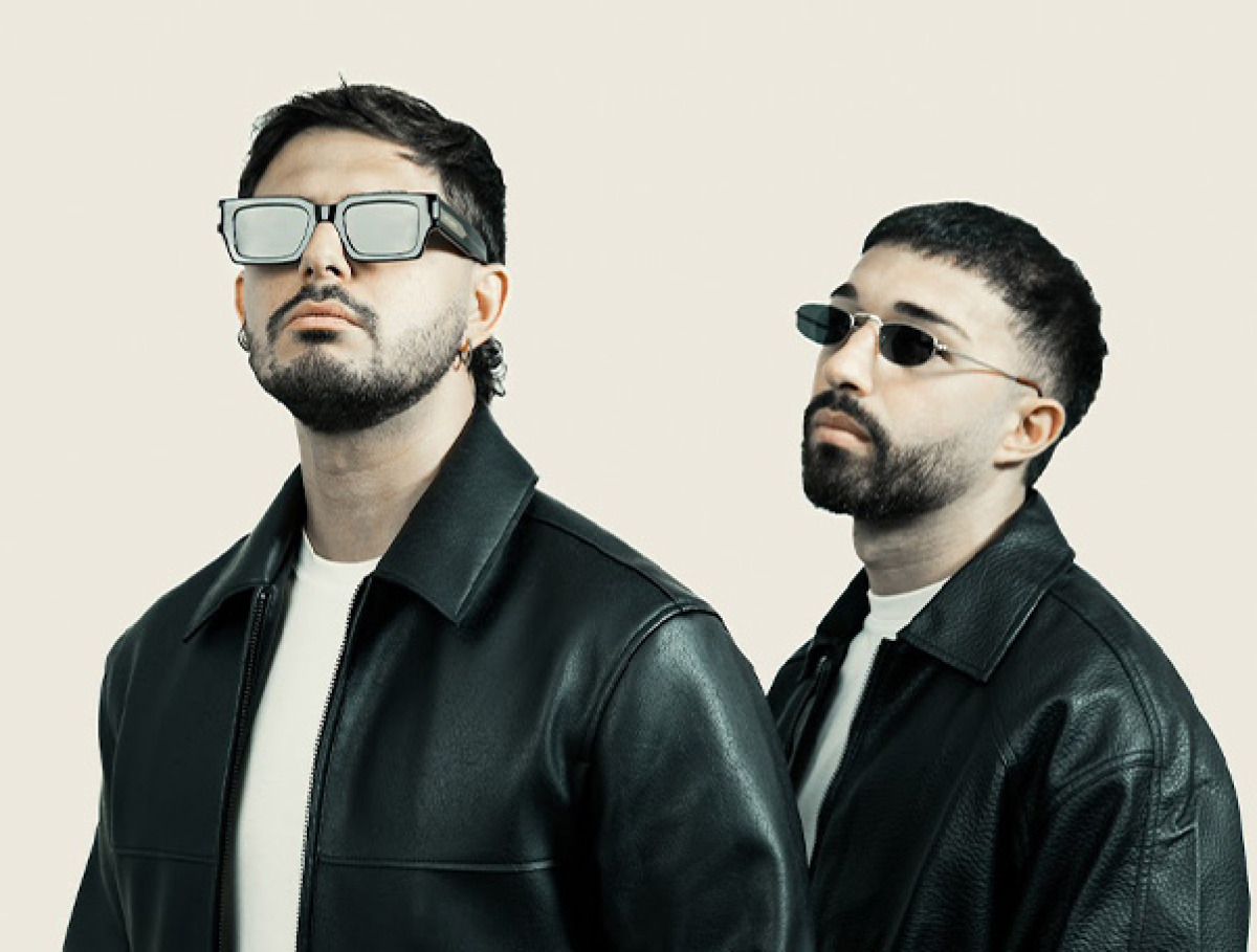 DJ set by Vinny and A-Clark at D'Or Beach