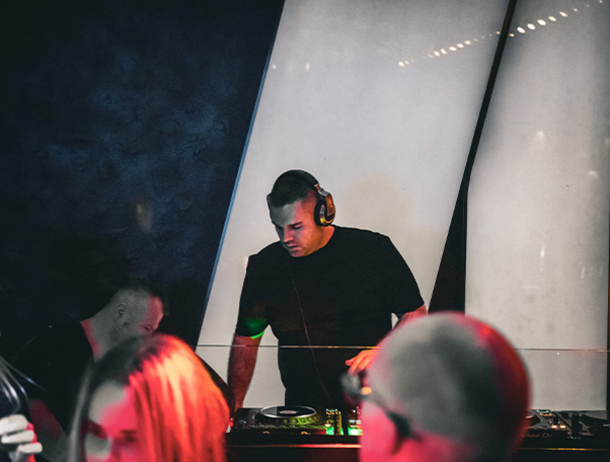DJ set by VIKTOR KOČEV at D'Or Beach